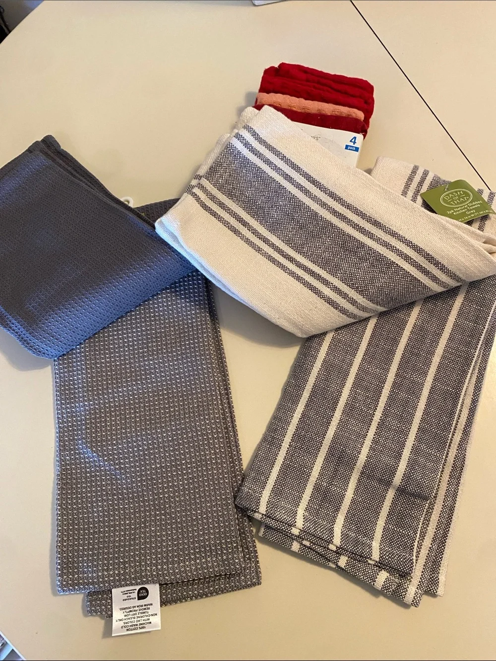 Cotton kitchen Towel & Dishcloth Set Gray, White & Red NWT Cottage Household